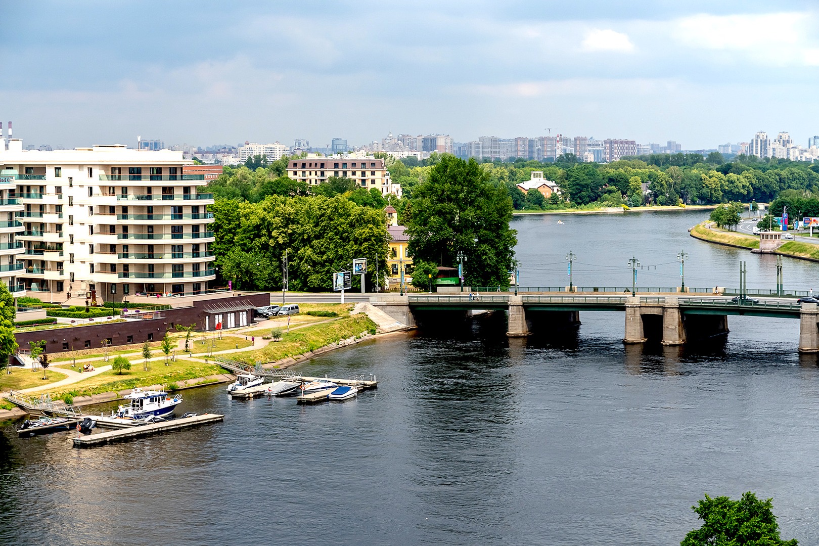 One Trinity Place. Европейский проект в исторической локации Петербурга pic-main